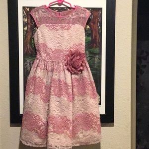 MARNELLATA Girls Sz 7 Mauve & Ivory Lace Dress PreOwned